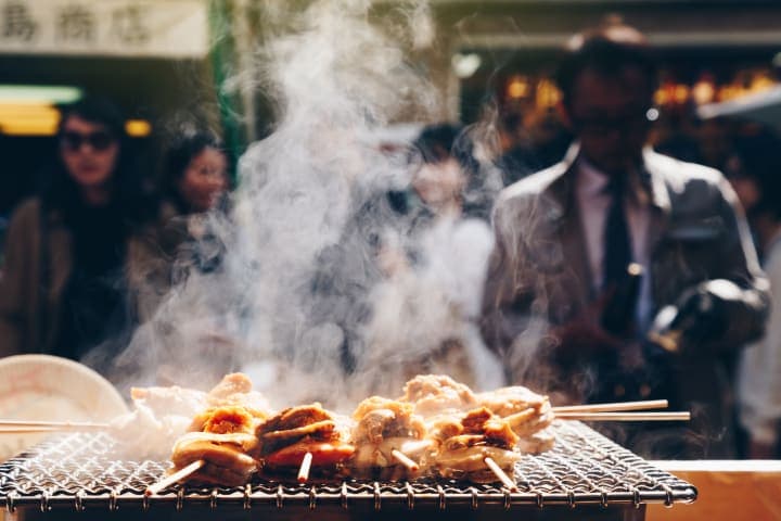 Tsukiji Fish Market tour thumbnail